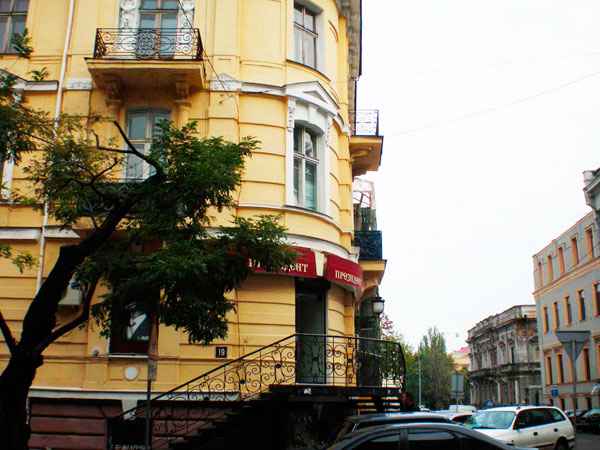 Одесса, ул.Гоголя, 19