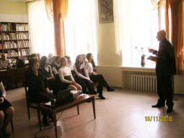 Выступает писатель Тагир Бараев.