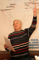 Роман Карцев поспешил наведаться в Клуб